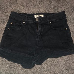 Garage shorts